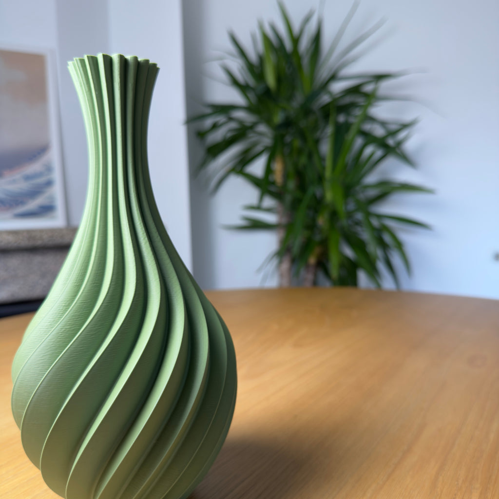 Vorticia Vase