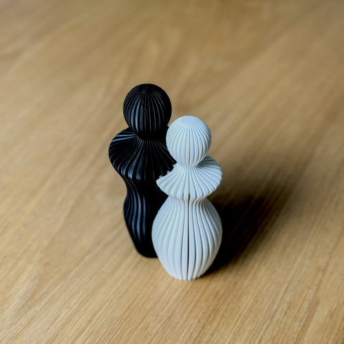 Valentine's Day Couple Statue